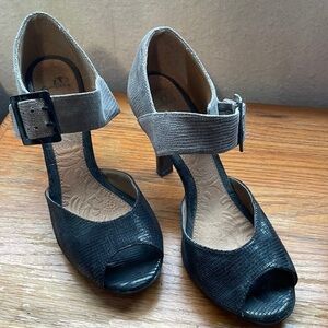 I comfort heels, gray and black with buckle strap size 8.5